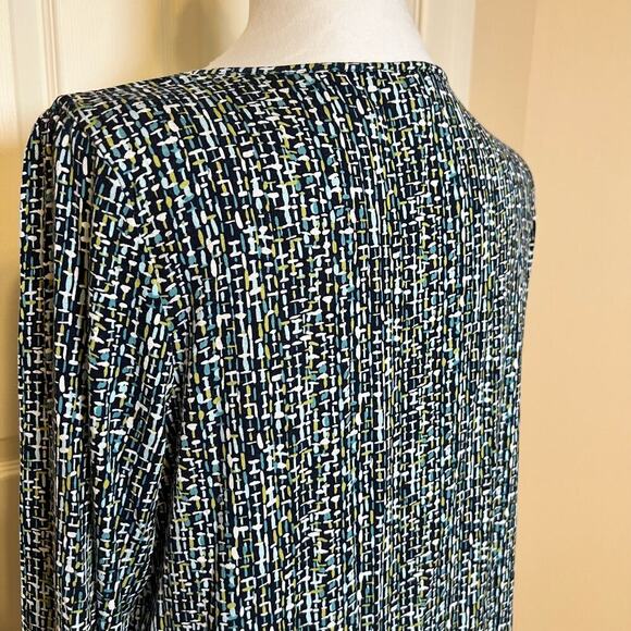 J Jill Wearever Collection Tunic Top Green and Blue Size Medium Stretch Jersey - Picture 6 of 10